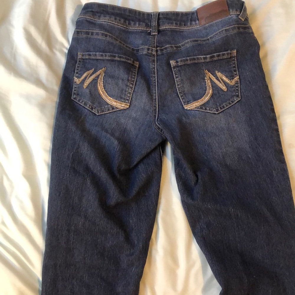 Jeans - Picture 2 of 2